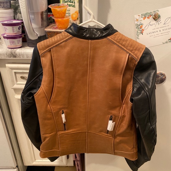 Harley Davidson leather jacket - Picture 2 of 3